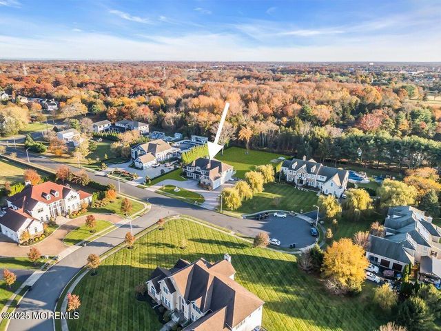 185 Dayna Court, Toms River, NJ 08753