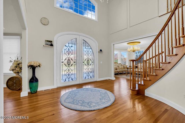 185 Dayna Court, Toms River, NJ 08753