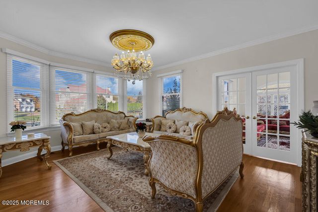 185 Dayna Court, Toms River, NJ 08753