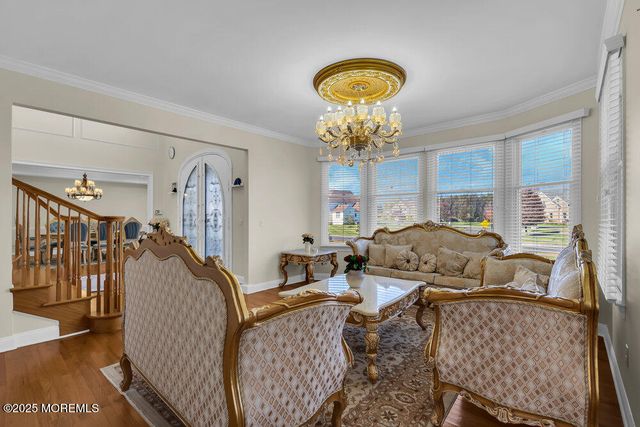 185 Dayna Court, Toms River, NJ 08753