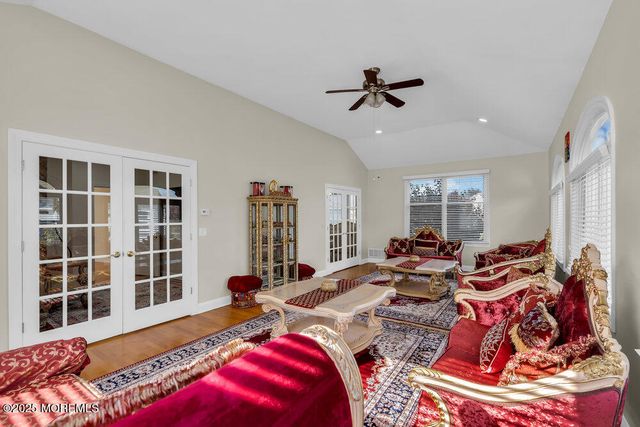 185 Dayna Court, Toms River, NJ 08753