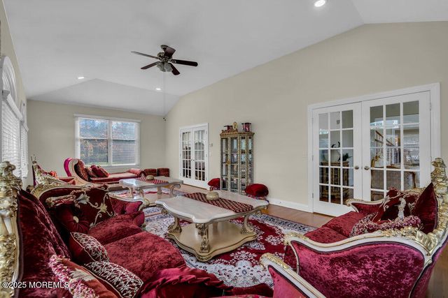 185 Dayna Court, Toms River, NJ 08753