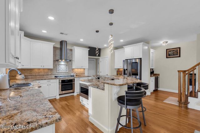 185 Dayna Court, Toms River, NJ 08753