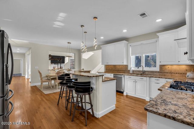 185 Dayna Court, Toms River, NJ 08753