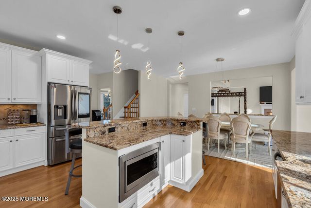 185 Dayna Court, Toms River, NJ 08753