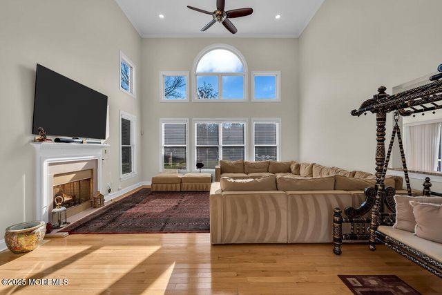 185 Dayna Court, Toms River, NJ 08753