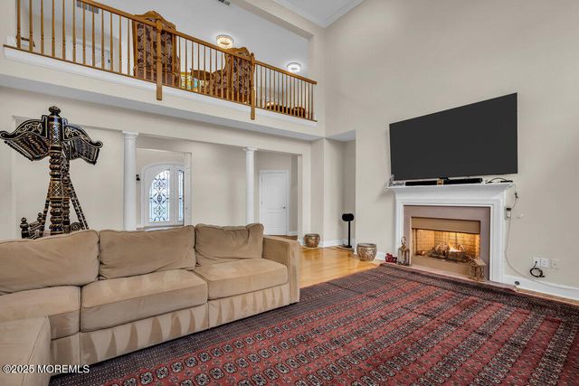 185 Dayna Court, Toms River, NJ 08753