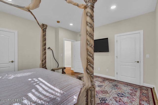 185 Dayna Court, Toms River, NJ 08753