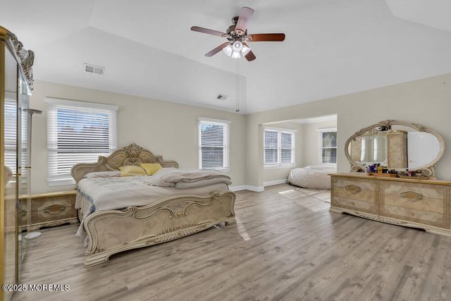 185 Dayna Court, Toms River, NJ 08753