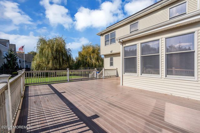 185 Dayna Court, Toms River, NJ 08753