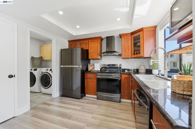 43104 Grimmer Ter, Fremont, CA 94538