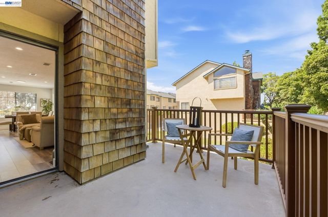 43104 Grimmer Ter, Fremont, CA 94538