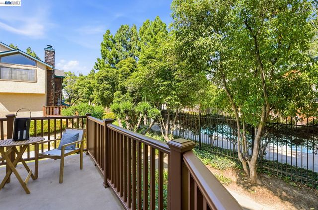 43104 Grimmer Ter, Fremont, CA 94538