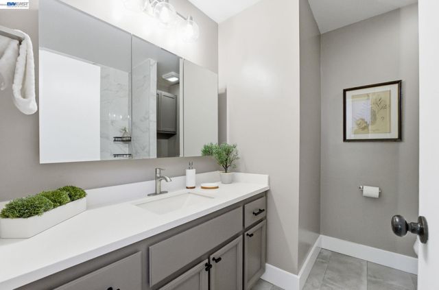 43104 Grimmer Ter, Fremont, CA 94538