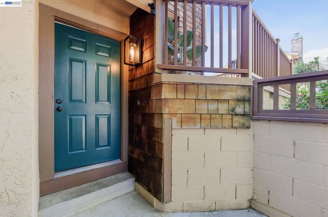 43104 Grimmer Ter, Fremont, CA 94538