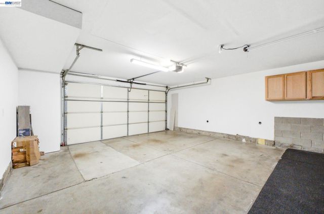 43104 Grimmer Ter, Fremont, CA 94538