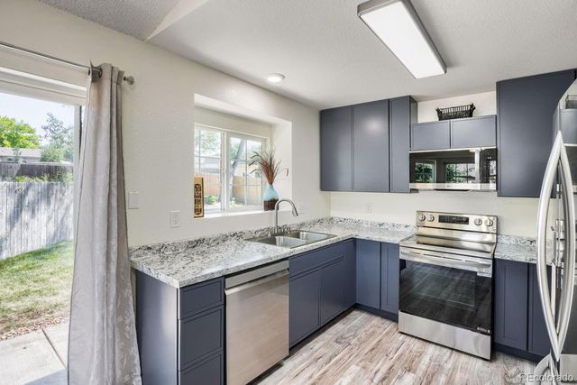 9204 W 94th Avenue, Broomfield, CO 80021