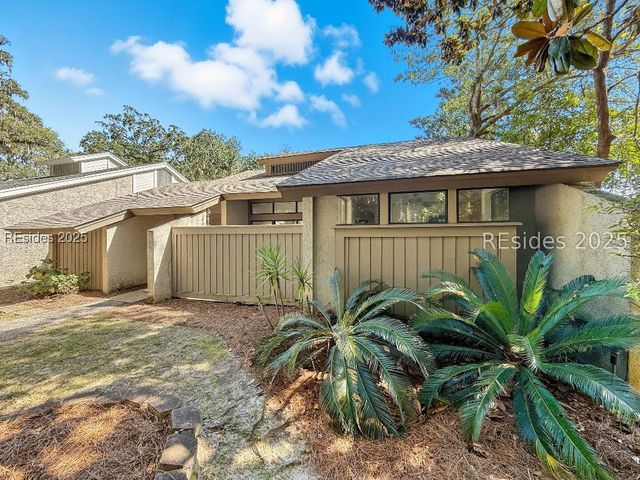 22 Stable Gate Rd, Hilton Head Island, SC 29926