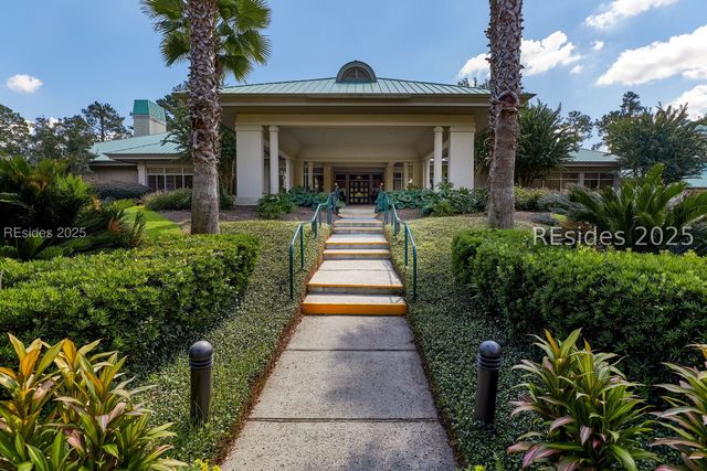 22 Stable Gate Rd, Hilton Head Island, SC 29926