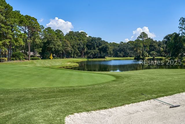 22 Stable Gate Rd, Hilton Head Island, SC 29926