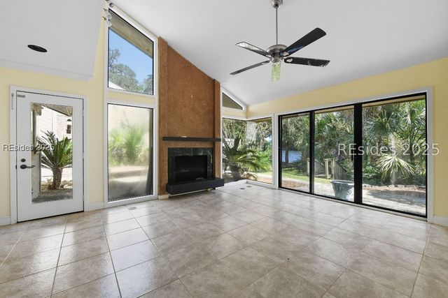 22 Stable Gate Rd, Hilton Head Island, SC 29926