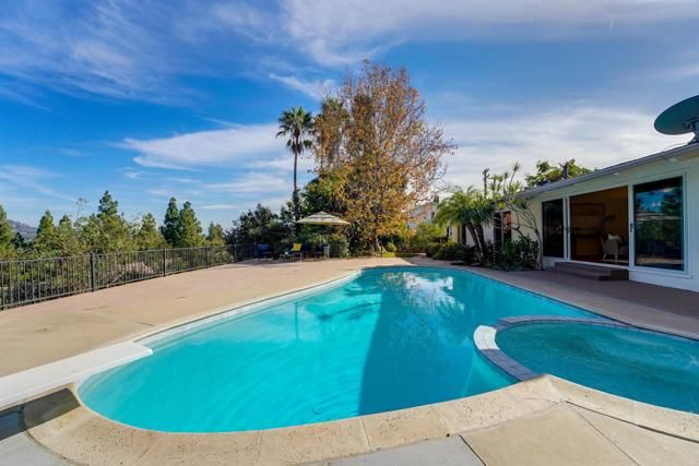 8140 Cinnabar Drive, La Mesa, CA 91941