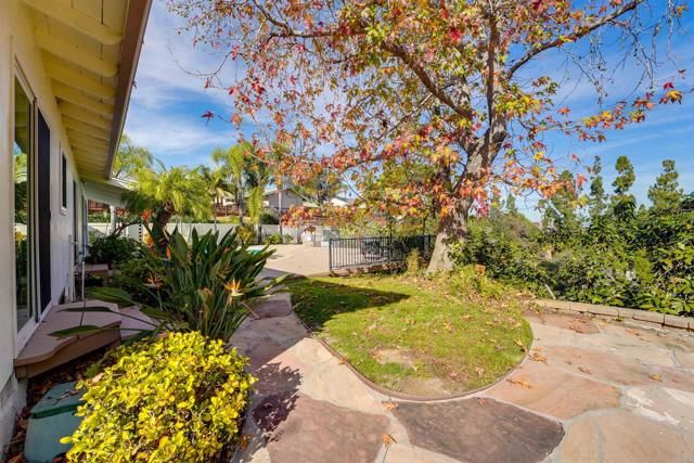 8140 Cinnabar Drive, La Mesa, CA 91941