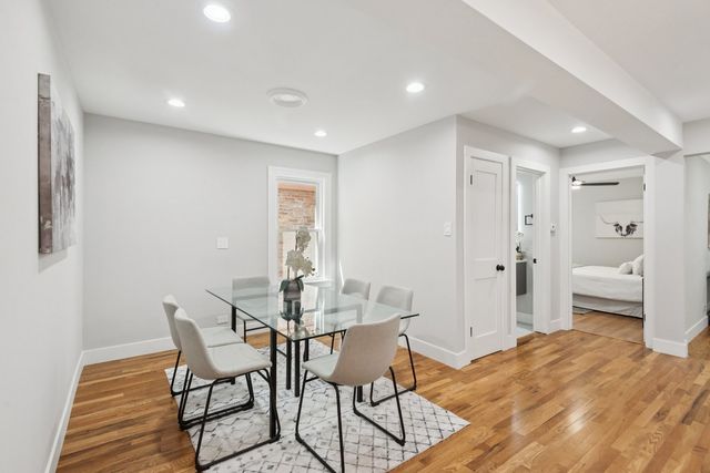 3737 N Cumberland Avenue, Chicago, IL 60634