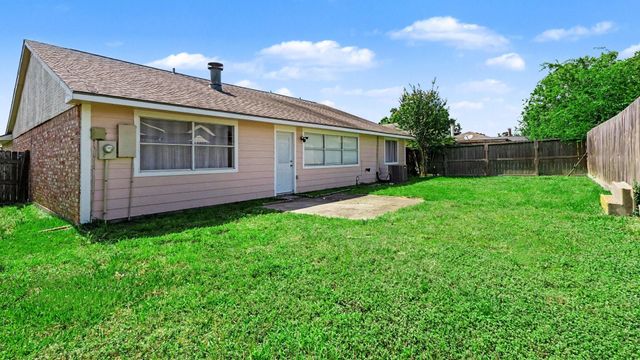 1506 Holbech Lane, Channelview, TX 77530