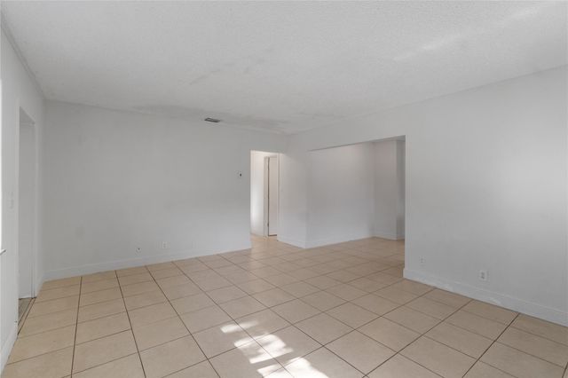 2001 NW 14th Avenue, Fort Lauderdale, FL 33311