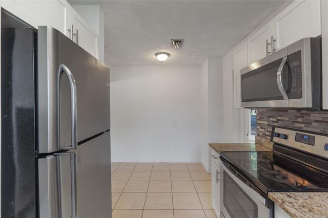 2001 NW 14th Avenue, Fort Lauderdale, FL 33311