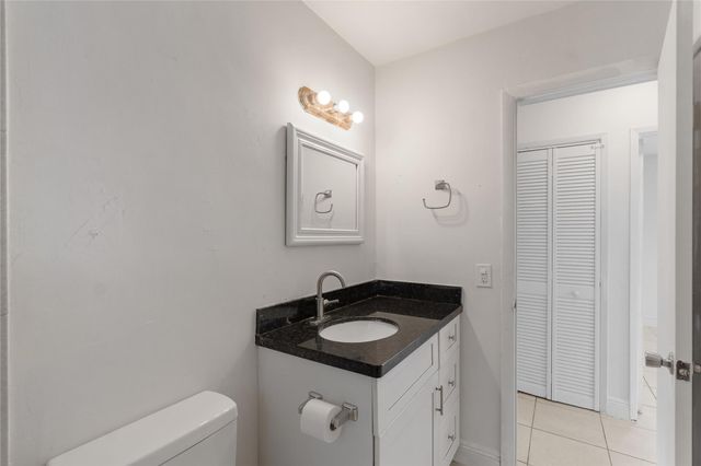 2001 NW 14th Avenue, Fort Lauderdale, FL 33311