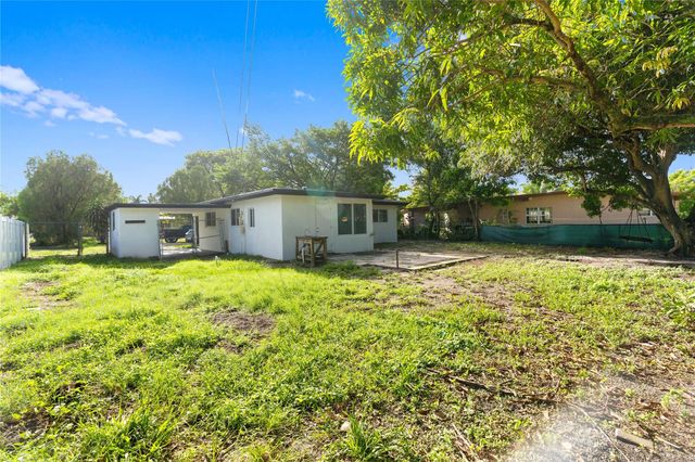 2001 NW 14th Avenue, Fort Lauderdale, FL 33311