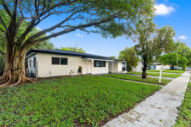 2001 NW 14th Avenue, Fort Lauderdale, FL 33311