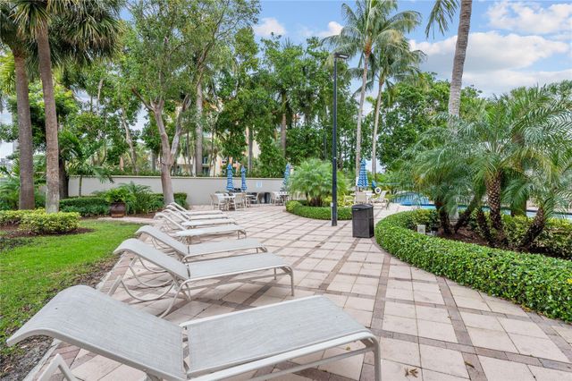 191 SE 20TH Avenue 312, Deerfield Beach, FL 33441