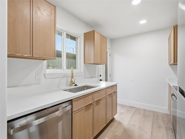 1729 R Avenue, Plano, TX 75074