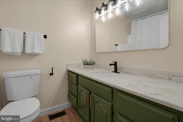 10 STONEMEADOW CT, Ocean Pines, MD 21811