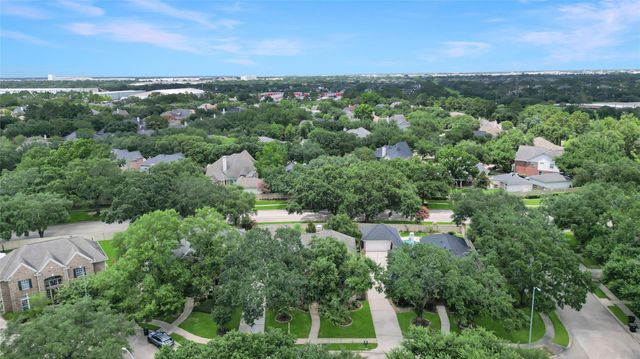 12506 Whispering Sands Court, Houston, TX 77041
