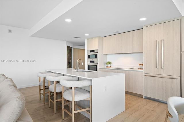 488 NE 18th St 715, Miami, FL 33132