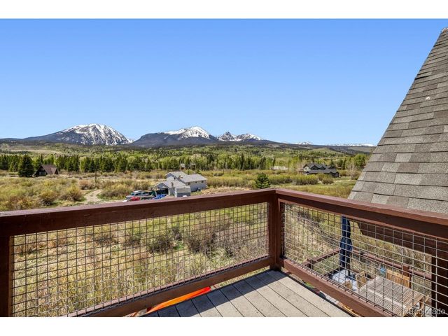 127 Hillside Dr, Silverthorne, CO 80498