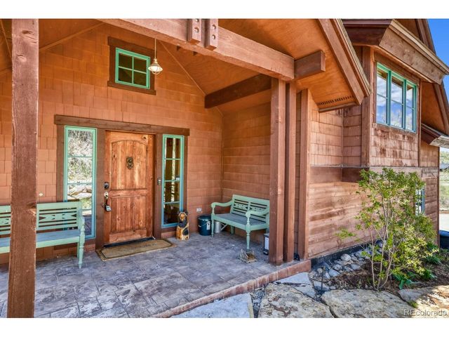 127 Hillside Dr, Silverthorne, CO 80498