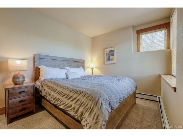 127 Hillside Dr, Silverthorne, CO 80498