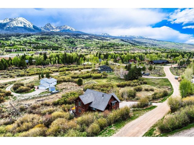 127 Hillside Dr, Silverthorne, CO 80498