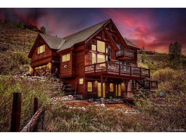 127 Hillside Dr, Silverthorne, CO 80498