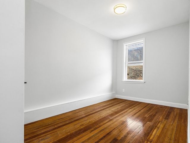 131 Cottage St 2, Boston, MA 02128