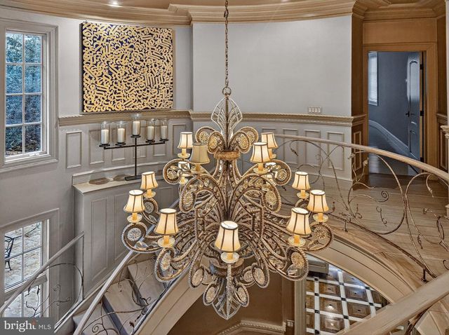 6413 GARNETT DR, Chevy Chase, MD 20815