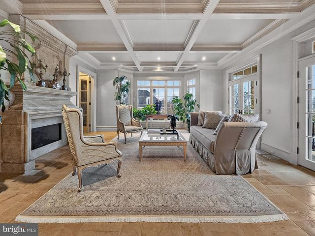 6413 GARNETT DR, Chevy Chase, MD 20815