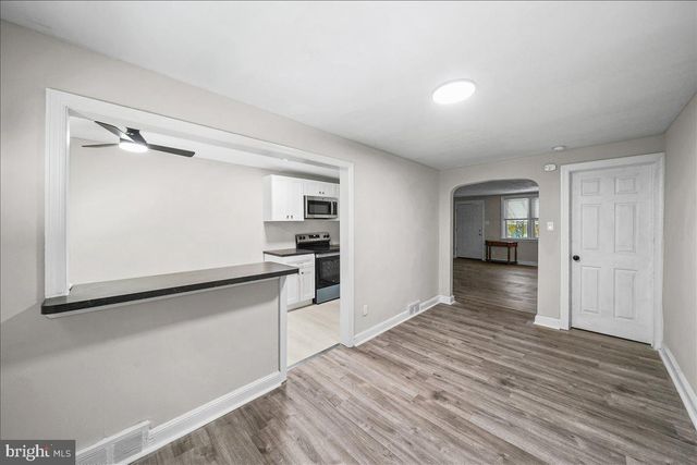 407 W 21ST ST, Chester, PA 19013