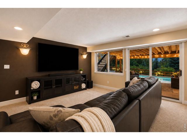 1468 Zinnia Cir, Lafayette, CO 80026