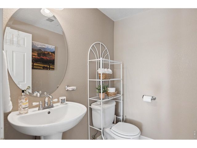 1468 Zinnia Cir, Lafayette, CO 80026